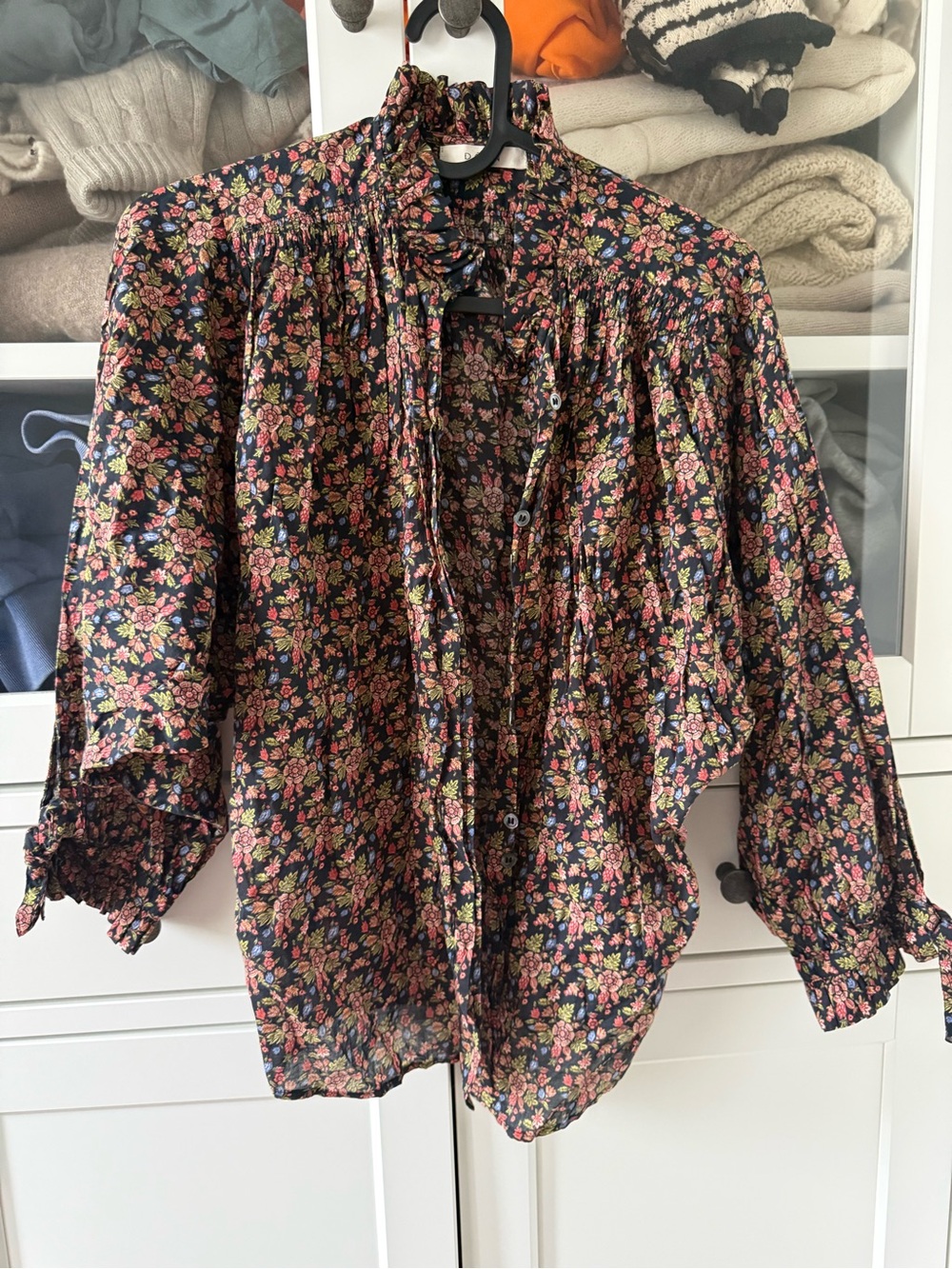 Doen Floral Blouse - Black with Pink & Green Floral